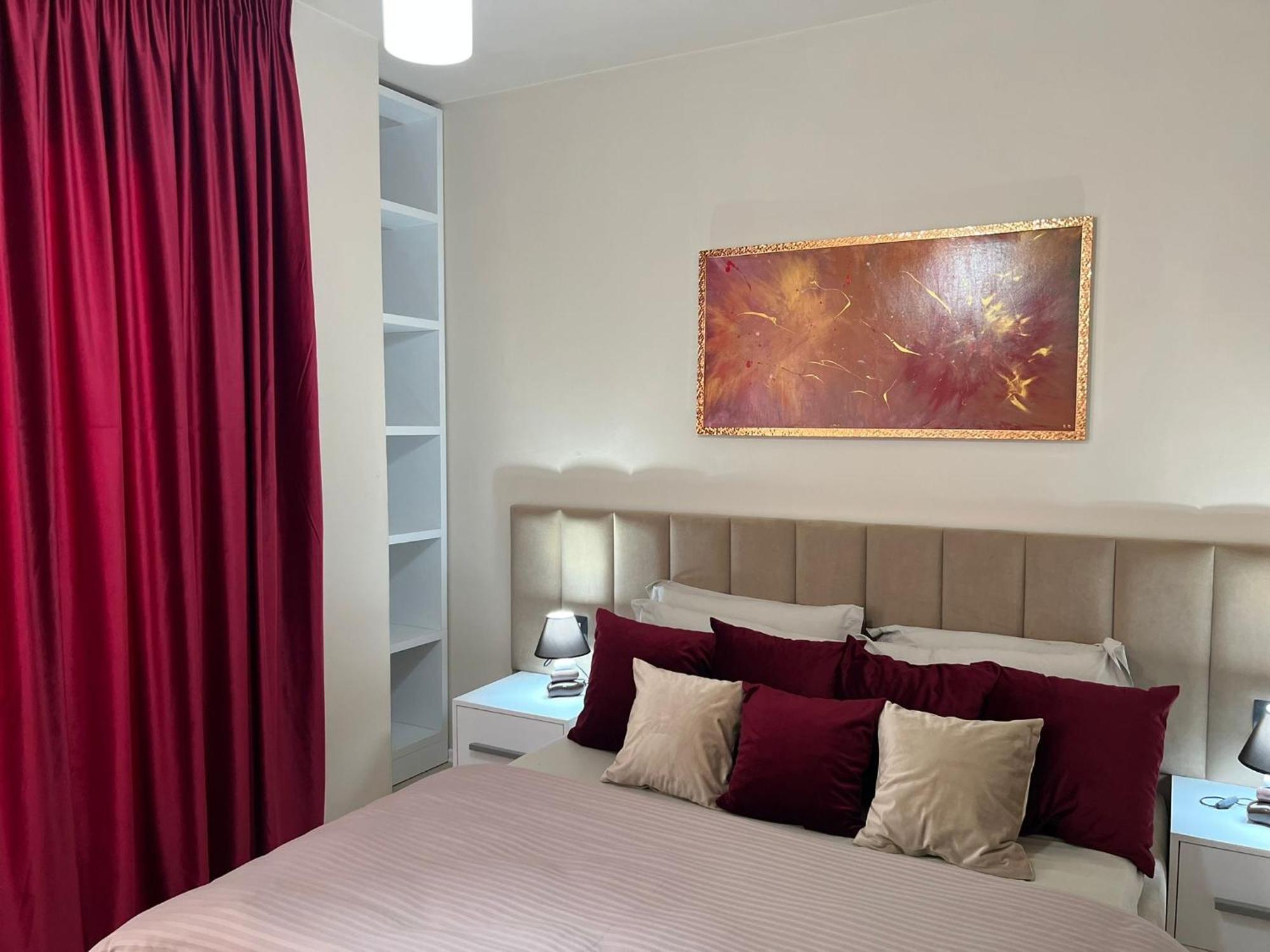 Nemis Apartments In The Centre Of Tirana Four Free Parking Dış mekan fotoğraf